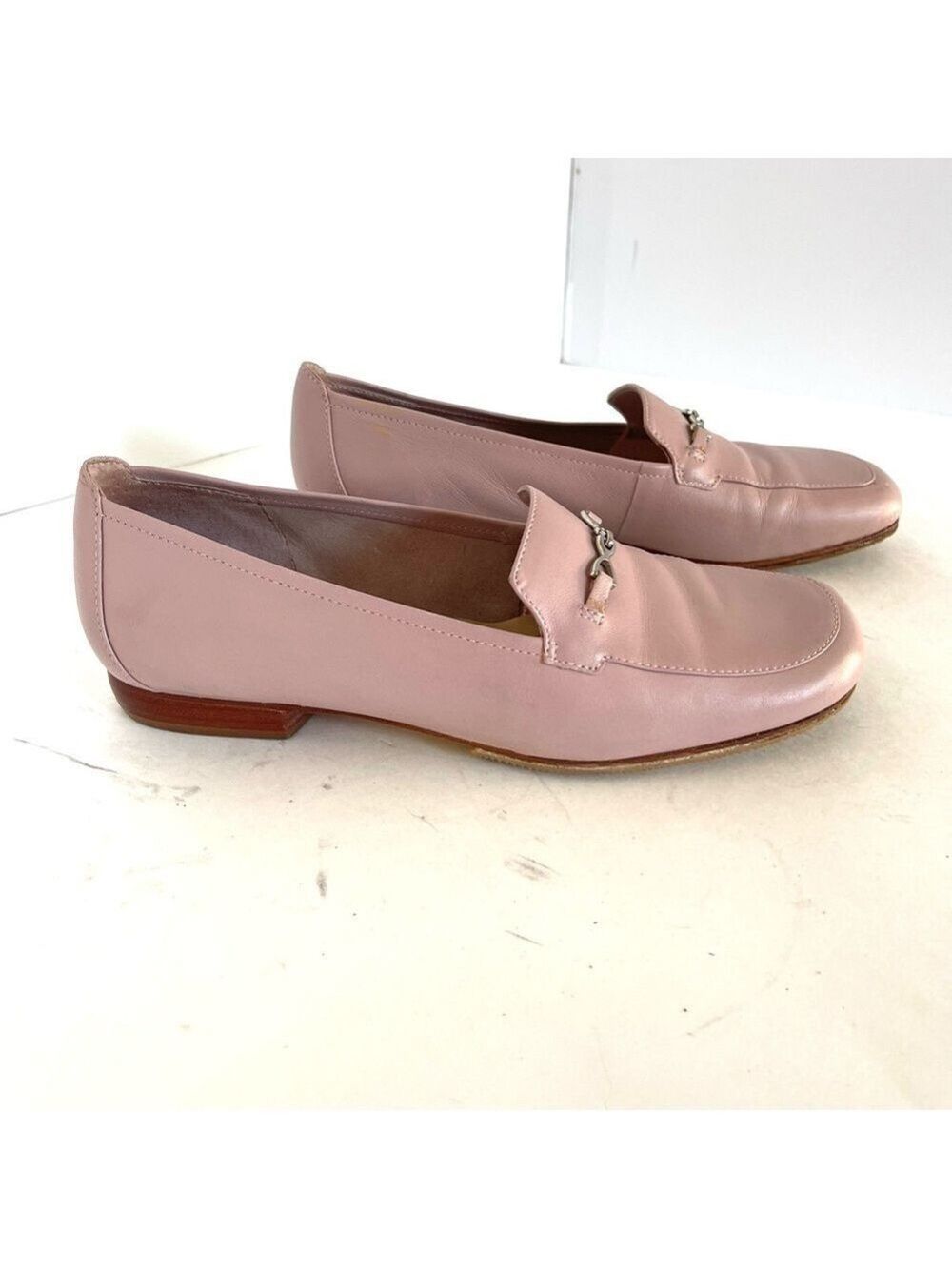 Trotters Women's Pink Leather Comfort Slip-on Loafer Shoe Size: 5.5 Medium T3025
